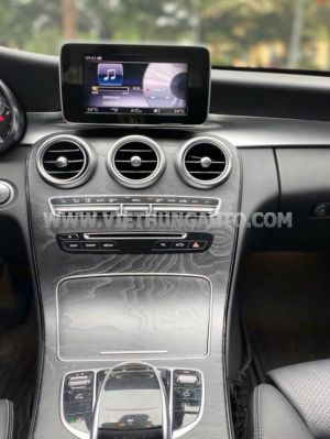 Xe Mercedes Benz C200 2018
