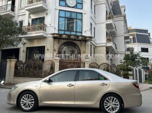 Xe Toyota Camry 2.5G 2016