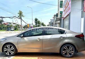 Xe Kia Cerato 1.6 AT 2018